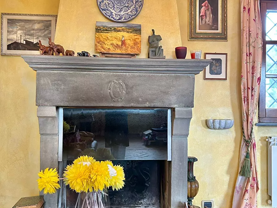 Immagine 32 di Casa indipendente in vendita  a Sarzana