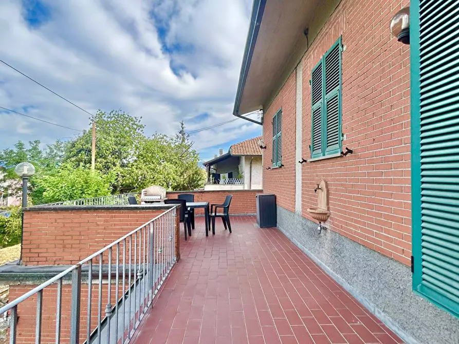 Immagine 27 di Casa bifamiliare in vendita  a Sarzana