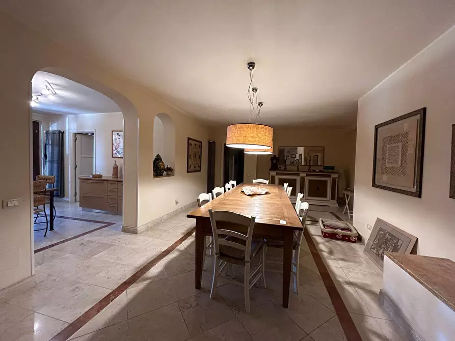 Immagine 34 di Villa in vendita  a Sarzana