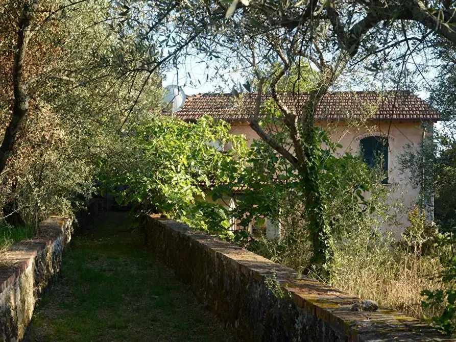 Immagine 55 di Villa in vendita  a Sarzana