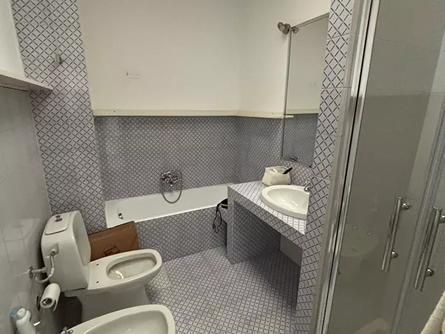 Immagine 24 di Attico in affitto  a Sarzana