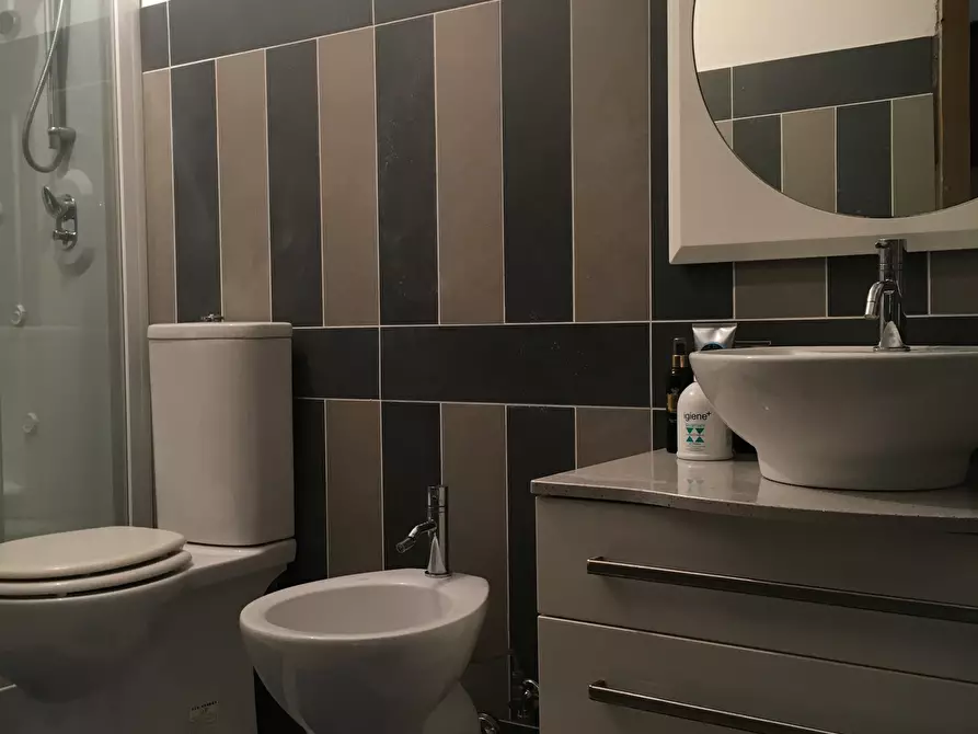 Immagine 11 di Monolocale in vendita  a Ameglia