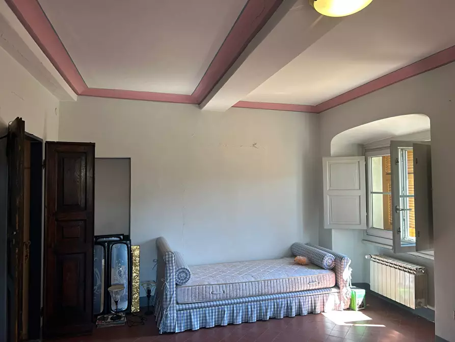 Immagine 15 di Quadrilocale in vendita  a Sarzana