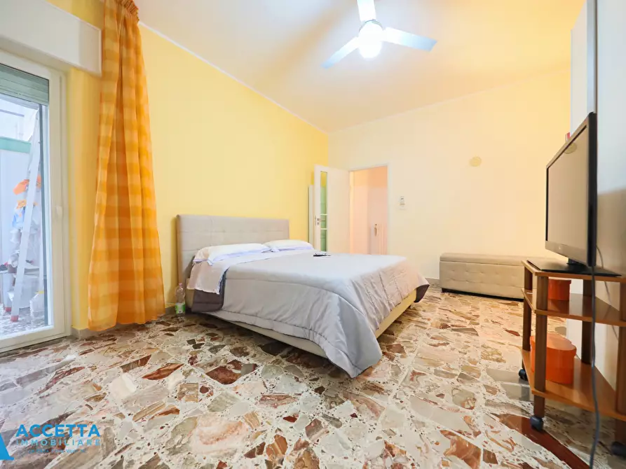 Immagine 11 di Trilocale in vendita  in Via Istria 30 a Taranto