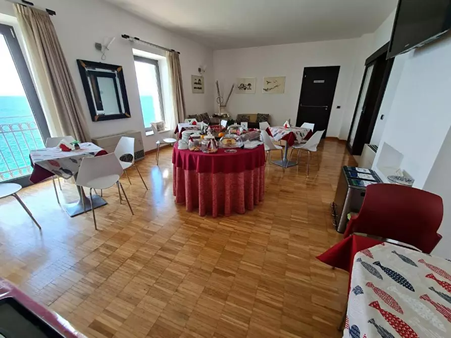 Immagine 10 di Albergo/B&B/Residence in vendita  in Via Giovanni Paisiello 56 a Taranto