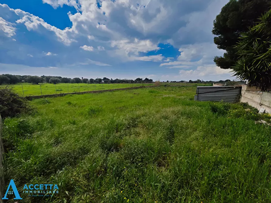 Immagine 9 di Terreno agricolo in vendita  in Via Rosmarini a Leporano