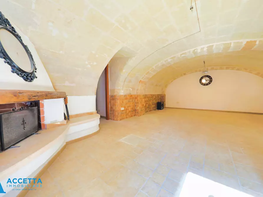 Immagine 8 di Villa in vendita  in Via Razze 11 a Taranto