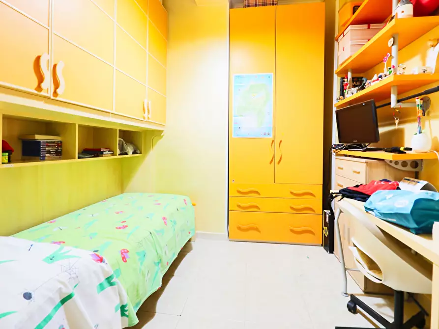 Immagine 17 di Trilocale in vendita  in Via Dante Alighieri 105 a Taranto