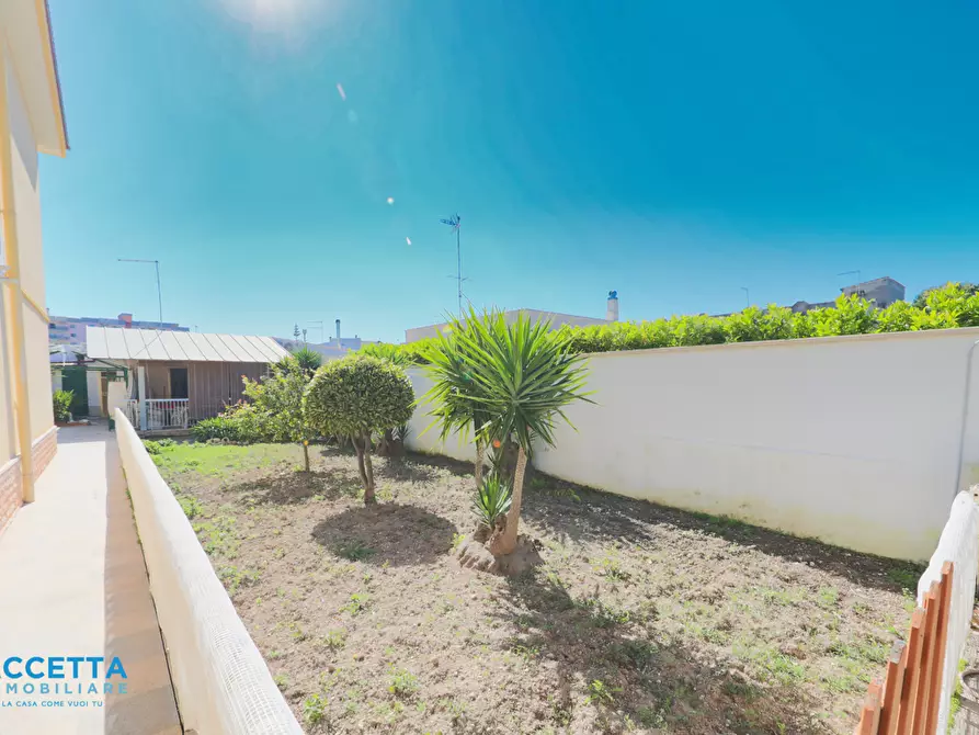 Immagine 33 di Villa in vendita  in Via Torpediniere a Taranto