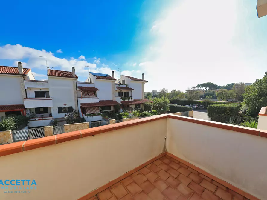 Immagine 19 di Villa in vendita  in Via Cantoni 20 a Taranto