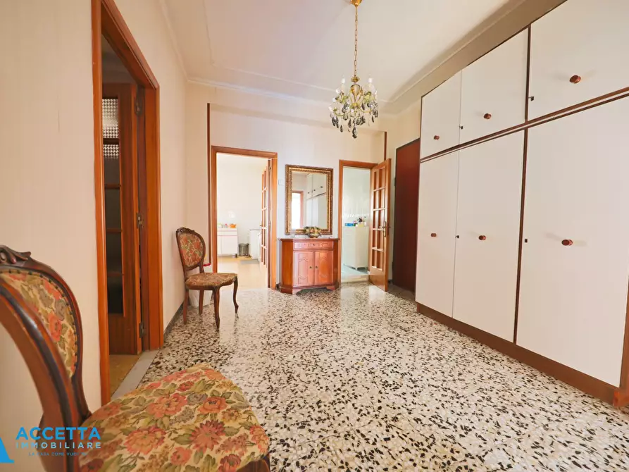 Immagine 6 di Trilocale in vendita  in Via Elio 56 a Taranto
