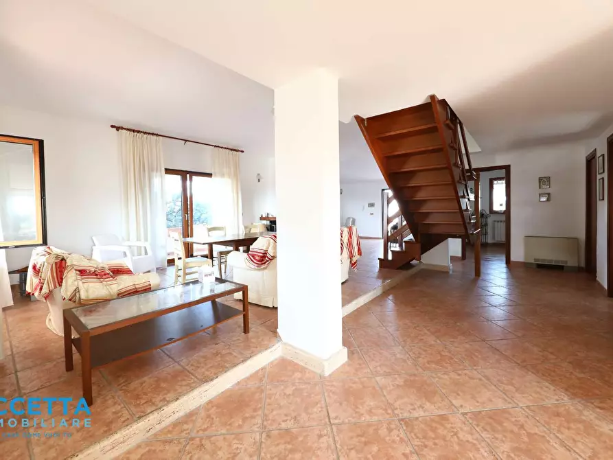 Immagine 21 di Villa in vendita  in via Sequoie a Leporano