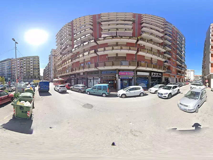 Immagine 27 di Trilocale in vendita  in Piazza Pio X 42 a Taranto