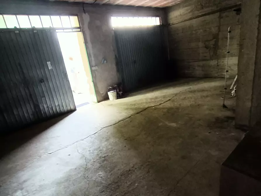 Immagine 23 di Casa indipendente in affitto  in Via Creta a Ziano Piacentino