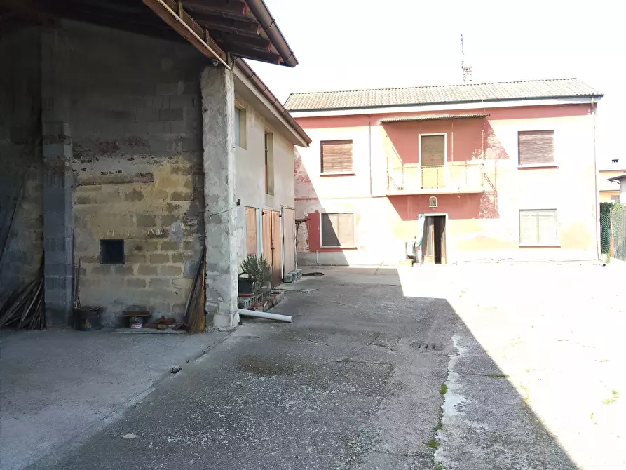 Immagine 44 di Casa indipendente in vendita  in Via Enrico Fermi 13 a Pieve Porto Morone