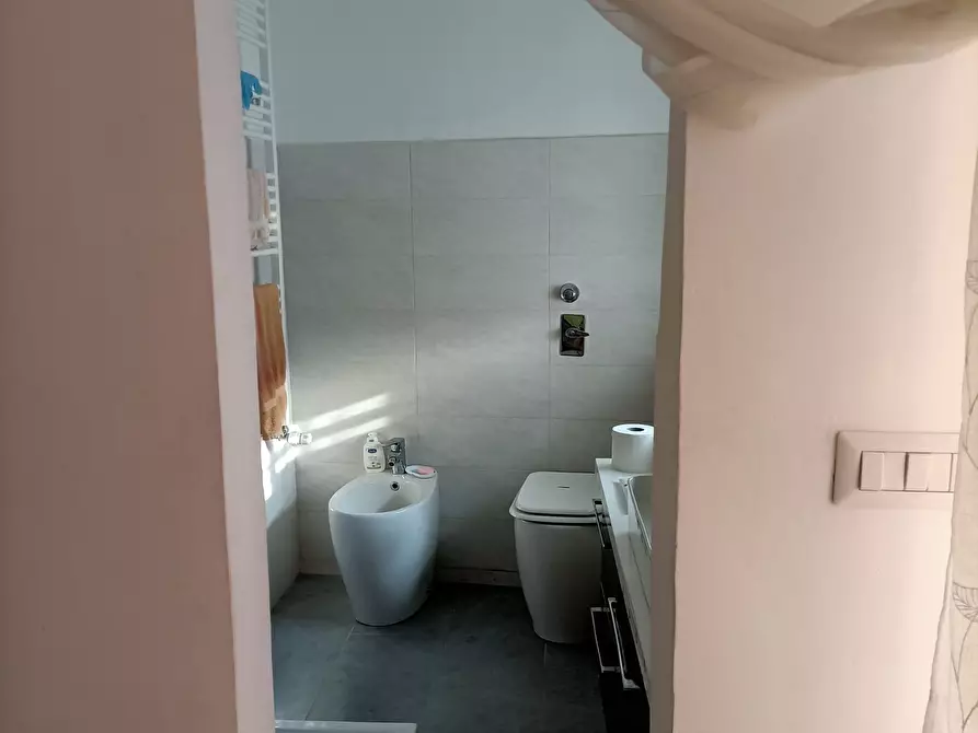 Immagine 9 di Porzione di casa in vendita  in centrale a Pieve Porto Morone