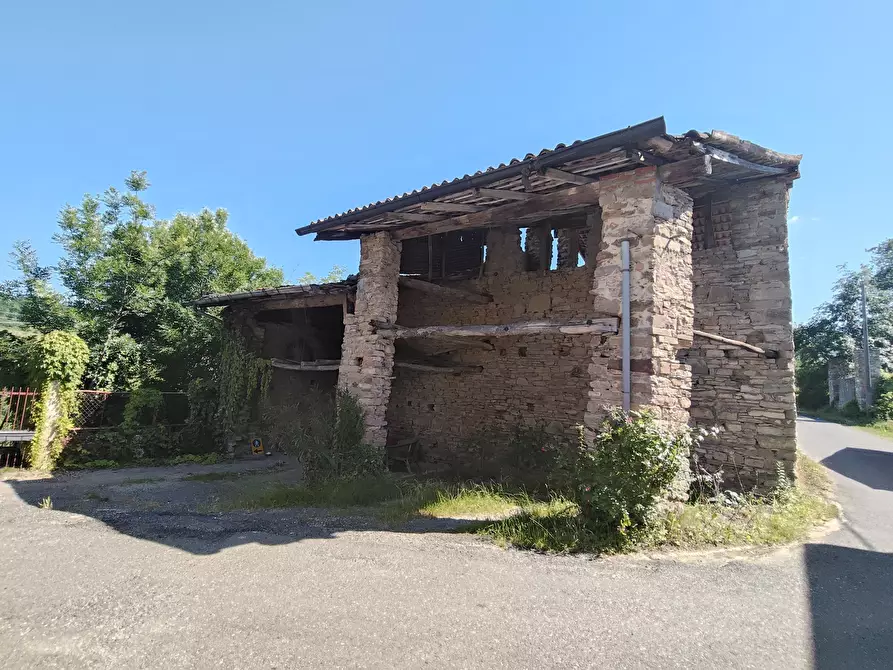 Immagine 31 di Porzione di casa in vendita  in Località Casa Perotti a Alta Val Tidone