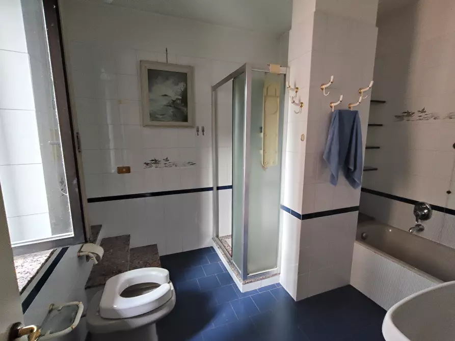 Immagine 19 di Porzione di casa in vendita  in Via San Bartolomeo a Piacenza