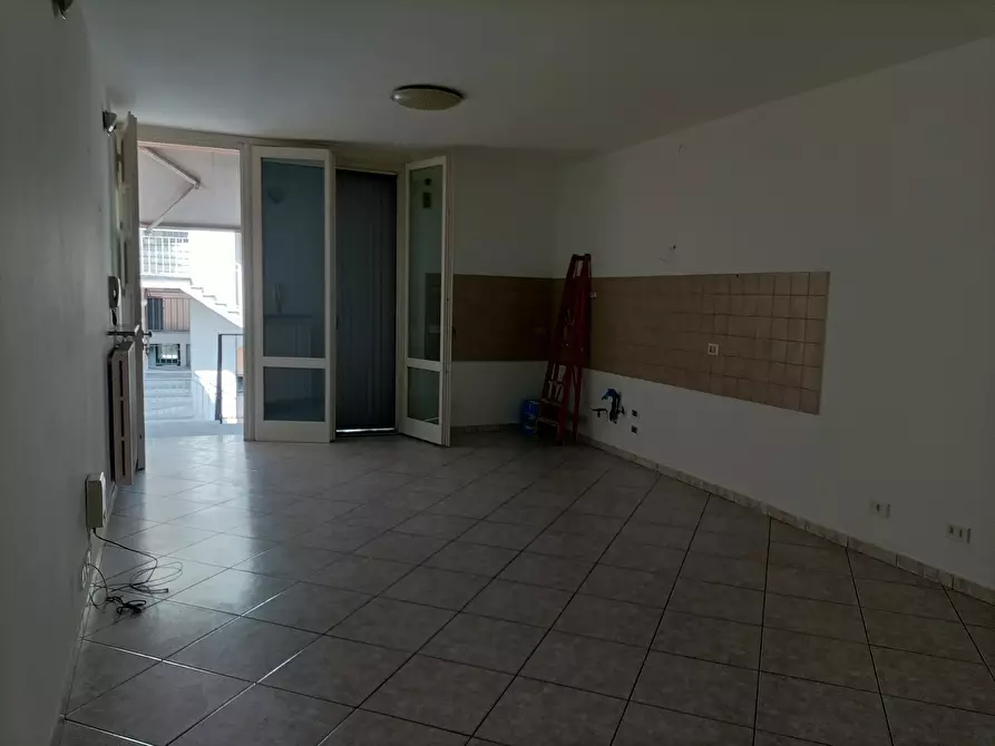 Immagine 11 di Bilocale in vendita  in Via Giandomenico Romagnosi a Castel San Giovanni