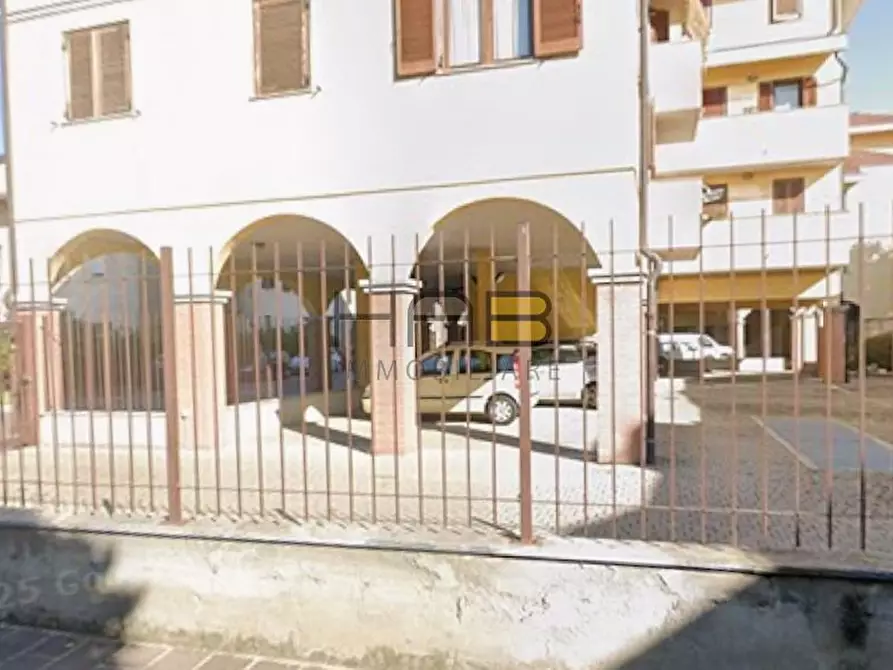 Immagine 2 di Garage in vendita  in Via Cavour 9/c a San Giorgio Su Legnano
