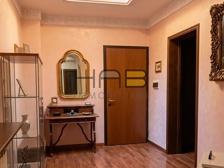 Immagine 3 di Casa semindipendente in vendita  in Via Amilcare Ponchielli 14 a Busto Arsizio