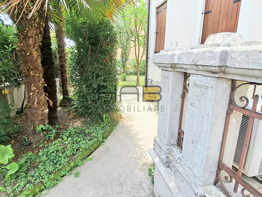 Immagine 4 di Villa in vendita  in Via Giacomo Andrea Giacomini a Padova