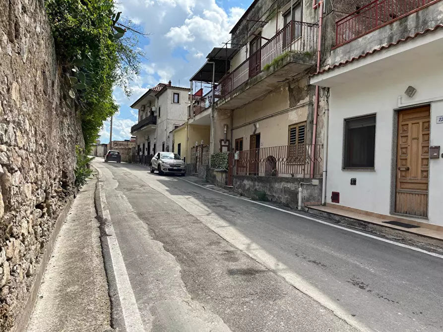 Immagine 4 di Bilocale in vendita  in Via Bracigliano 26 a Sarno