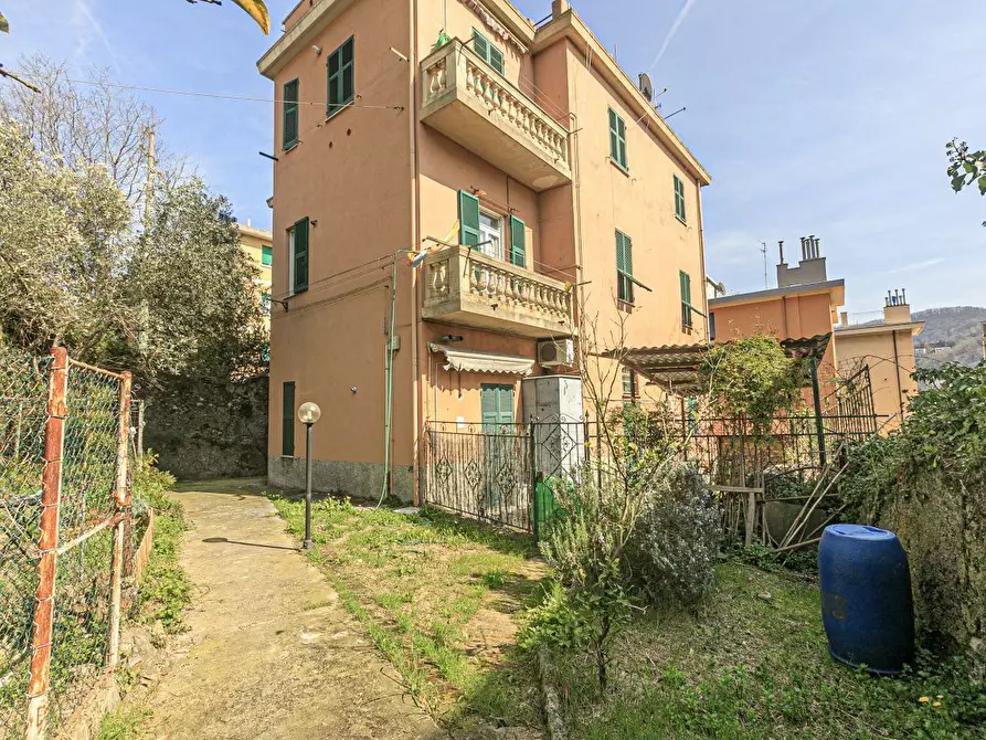 Immagine 33 di Bilocale in vendita  in Salita Murta 1a a Genova