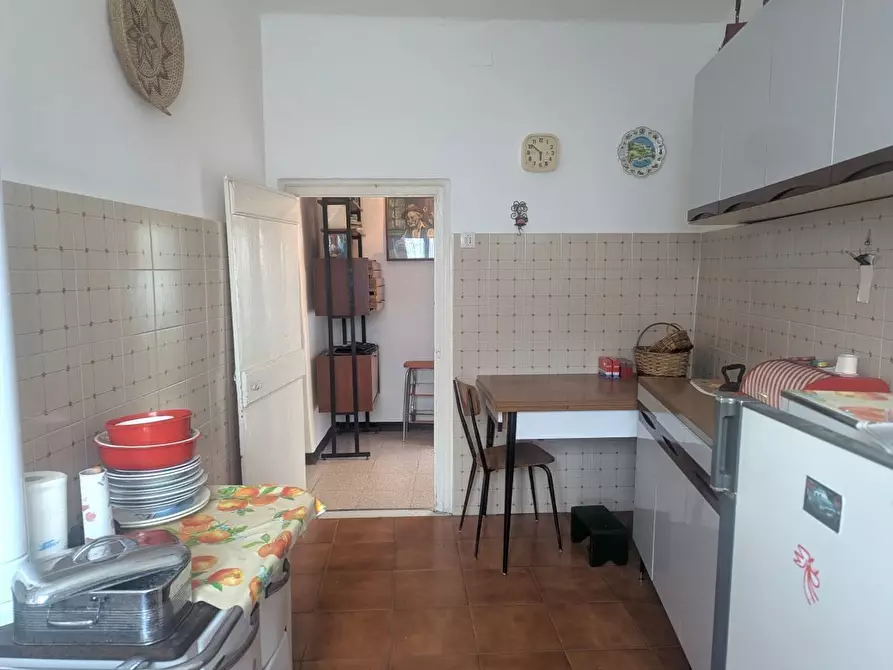 Immagine 3 di Quadrilocale in vendita  in Via Fiume 187 a Mignanego