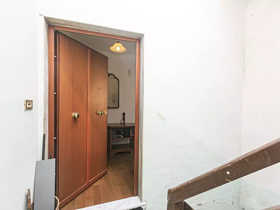 Immagine 1 di Quadrilocale in vendita  in Via Beata Chiara 13 a Genova