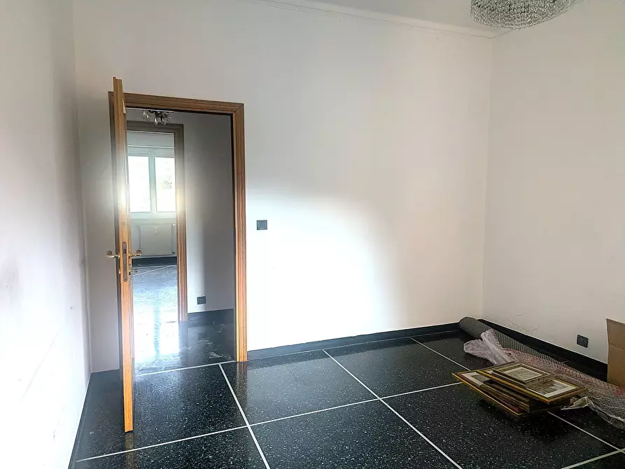 Immagine 12 di Quadrilocale in vendita  in Via A. Medicina 112 a Serra Riccò