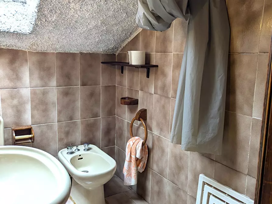 Immagine 19 di Mansarda in affitto  in Via Natale Gallino 10 a Genova