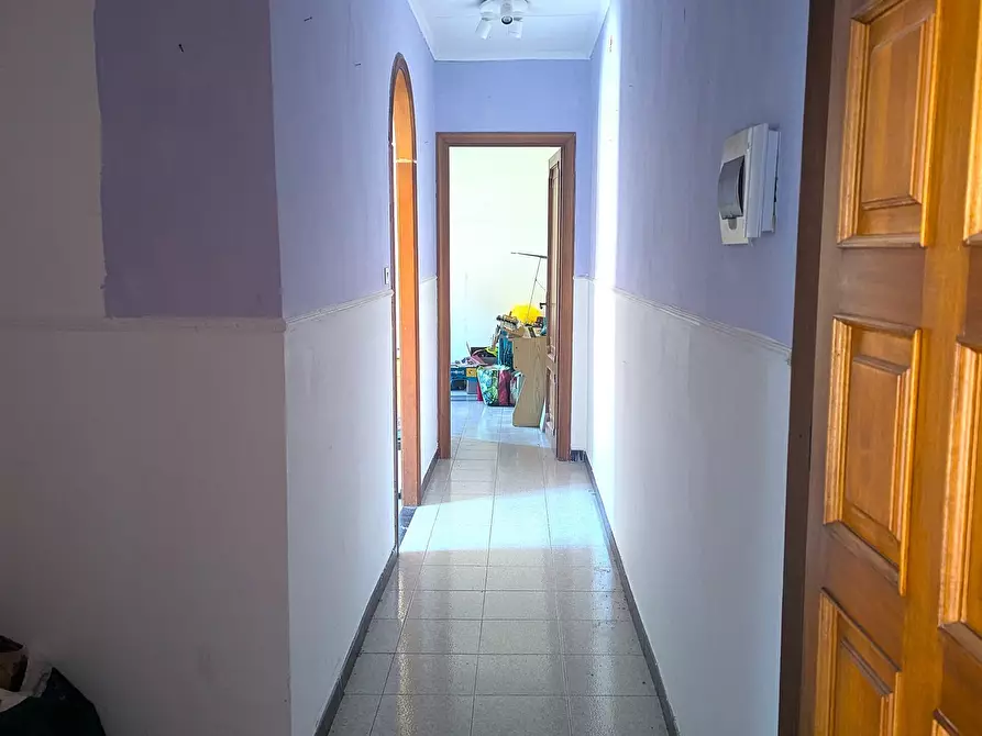 Immagine 12 di Bilocale in vendita  in Via Beata Chiara 10 a Genova