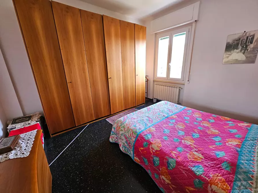 Immagine 13 di Quadrilocale in vendita  in Via Campomorone 105 a Genova