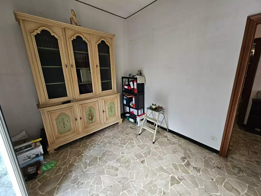 Immagine 30 di Quadrilocale in vendita  in Via Domenico Carli a Genova