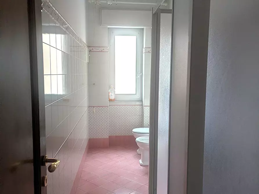 Immagine 15 di Quadrilocale in vendita  in Via A. Medicina 112 a Serra Riccò