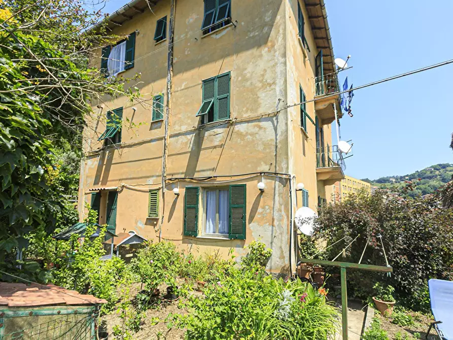 Immagine 32 di Pentalocale in vendita  in Via Val Sugana 9 a Genova