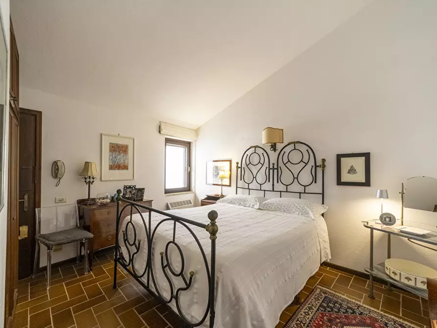 Immagine 15 di Appartamento in vendita  in Via della Rocca 1 a Monte Argentario