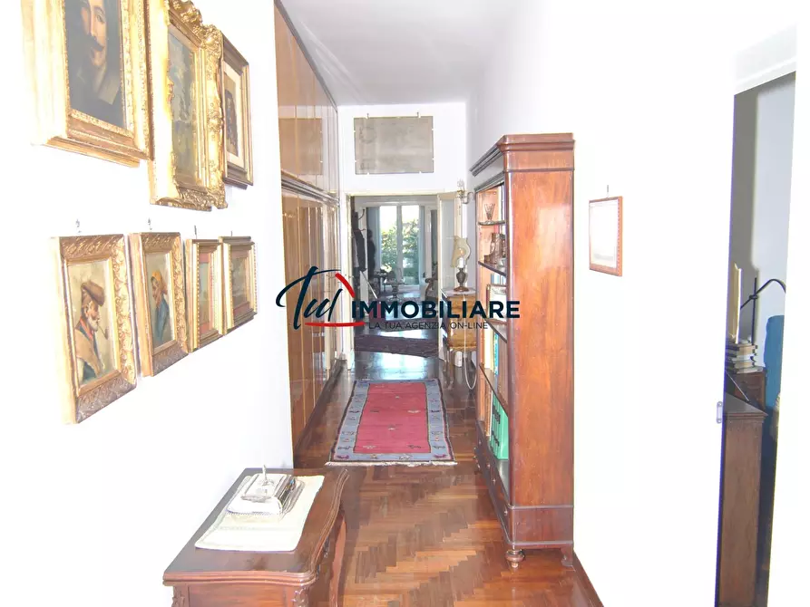 Immagine 29 di Pentalocale in vendita  in Viale Fabbricotti 3 a Livorno