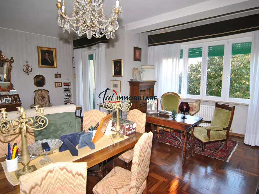 Immagine 8 di Pentalocale in vendita  in Viale Fabbricotti 3 a Livorno