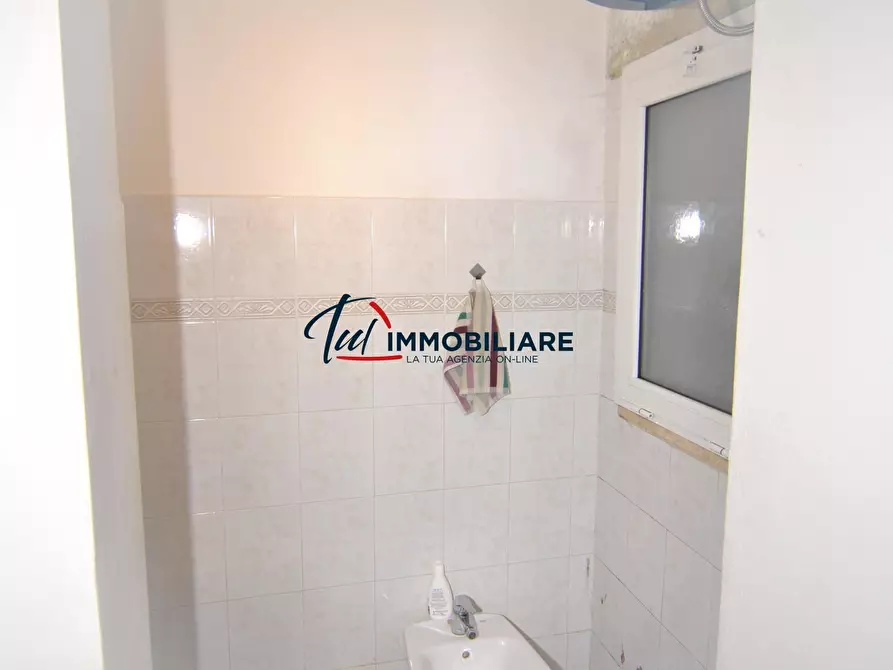 Immagine 8 di Monolocale in vendita  in Piazza Venti Settembre 17 a Livorno