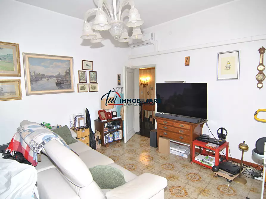 Immagine 21 di Pentalocale in vendita  in Viale Fabbricotti 106 a Livorno
