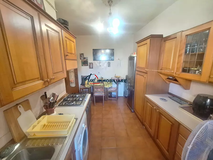 Immagine 13 di Bilocale in vendita  in Via Fagiuoli 11/BIS a Livorno