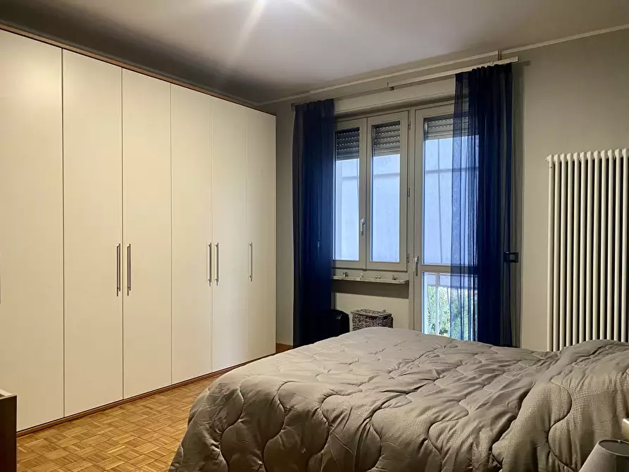 Immagine 14 di Pentalocale in vendita  in Strada Privata 12 a Carrù