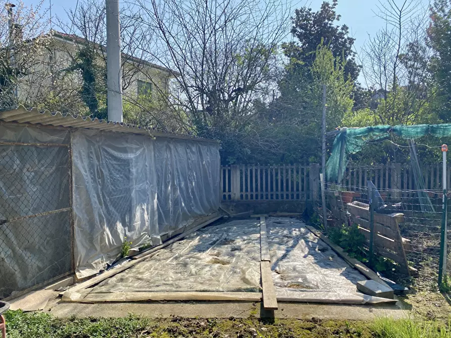 Immagine 13 di Trilocale in vendita  in Via Luigi Einaudi 2 a Lequio Tanaro