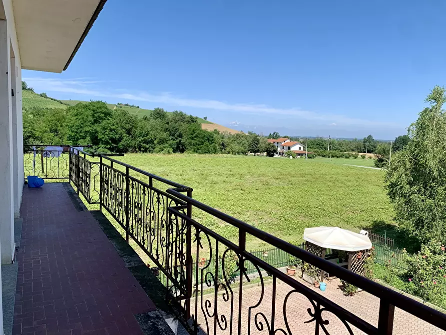 Immagine 15 di Porzione di casa in vendita  in Borgata Biarella 21 a Dogliani