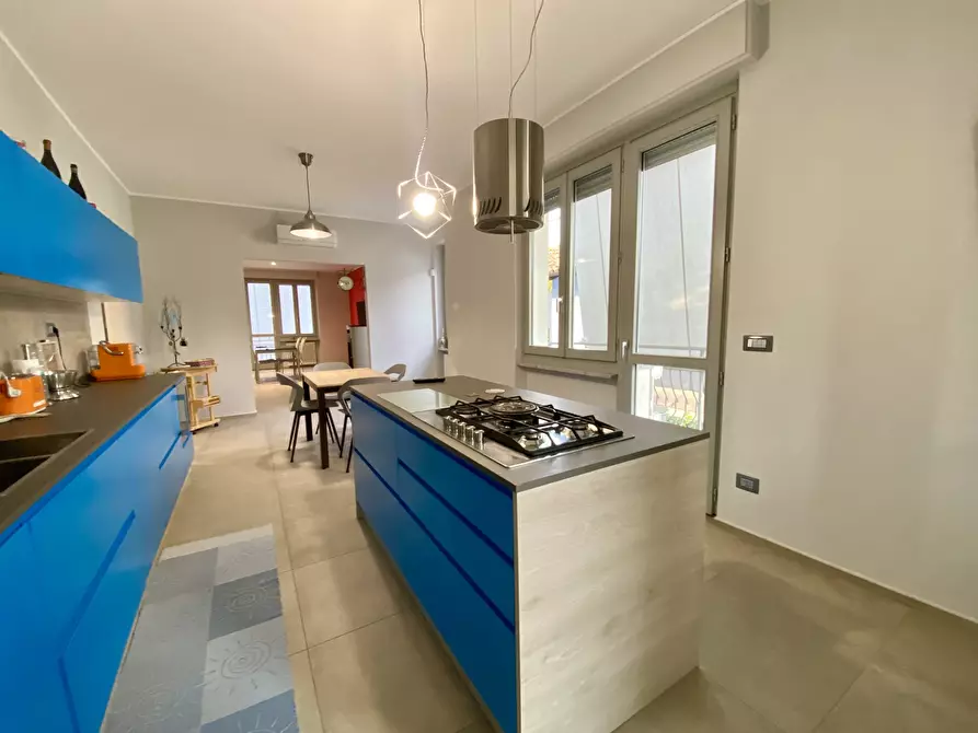 Immagine 6 di Pentalocale in vendita  in Strada Privata 12 a Carrù