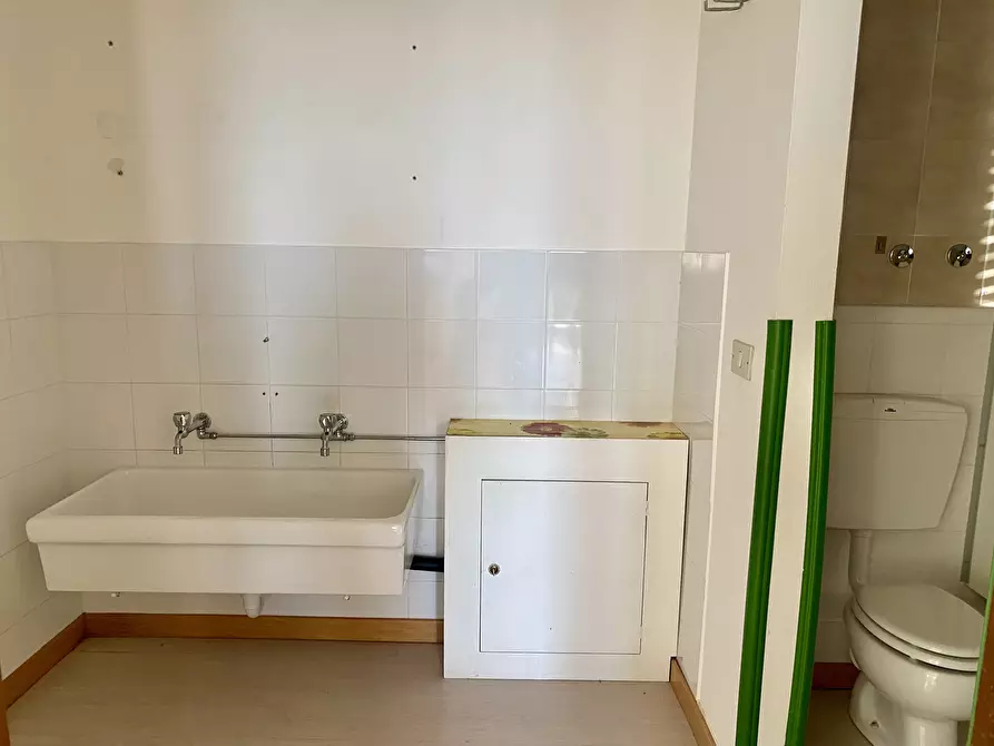 Immagine 5 di Ufficio in vendita  in Piazza San Giovanni 7 a Farigliano