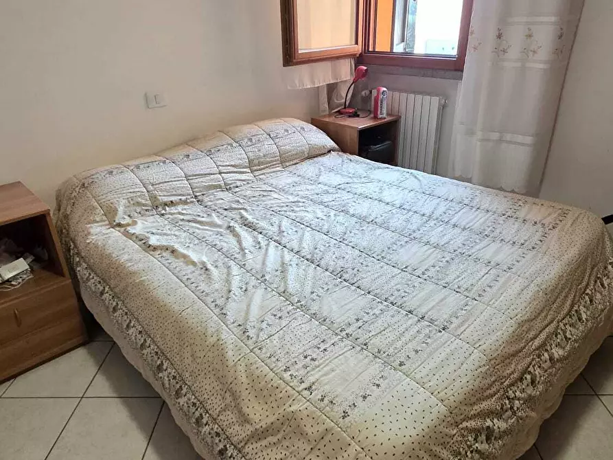 Immagine 31 di Trilocale in vendita  in Via Pezzarossa Vincenzo 2 a San Secondo Parmense