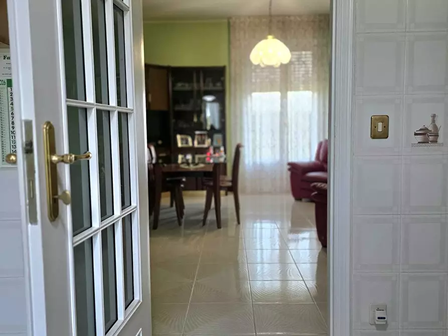 Immagine 13 di Trilocale in vendita  in viale delle esposizioni 83 a Parma